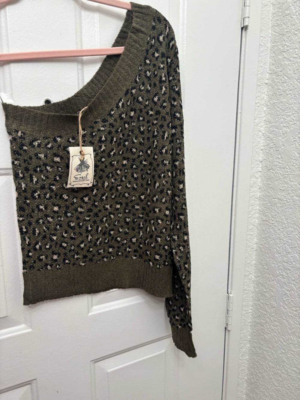 easel Olive Green Leopard-Print Off-the-Shoulder Sweater